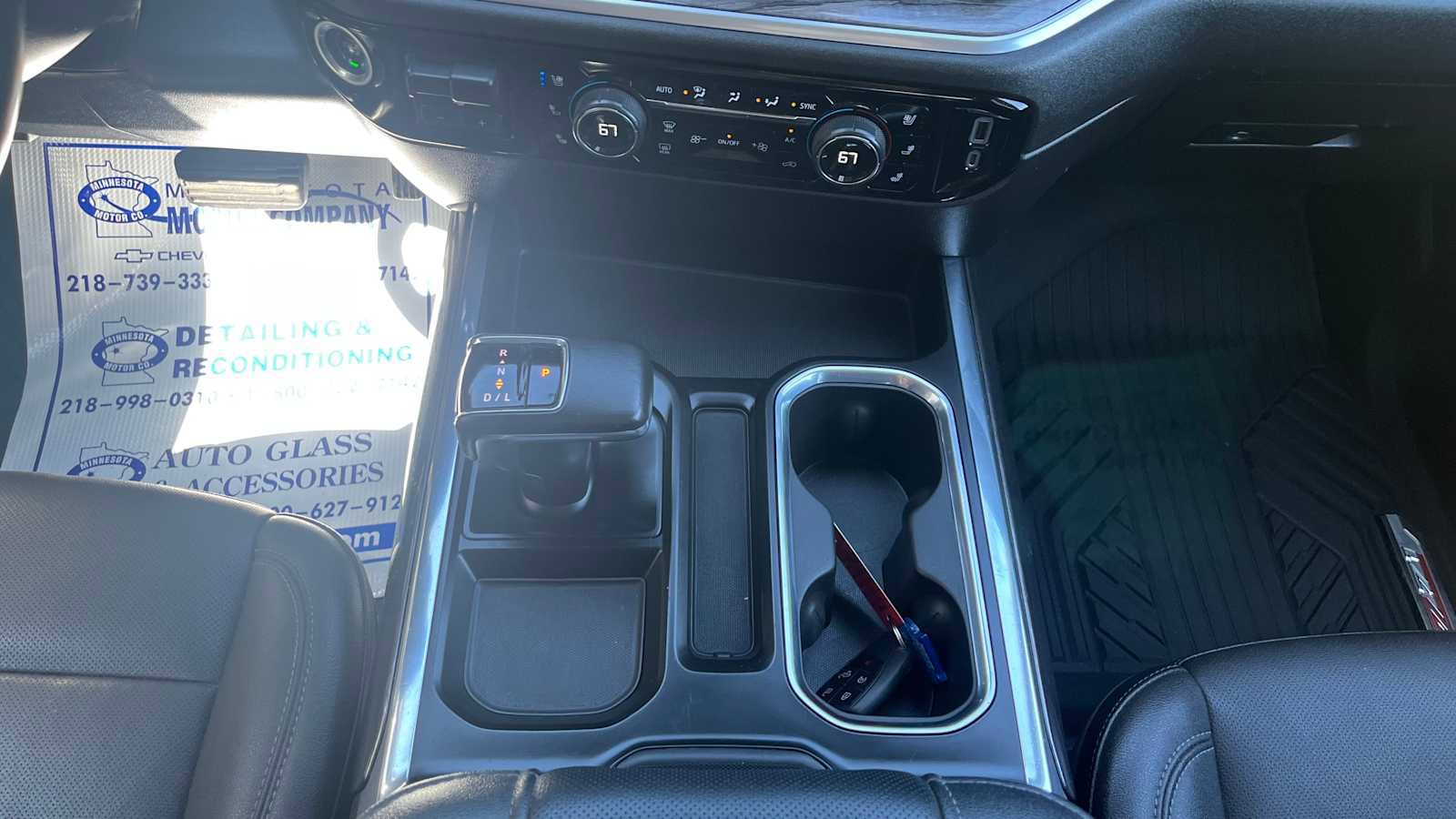 Used 2022 Chevrolet Silverado 1500 LTZ w/ LTZ Premium Package AWD/4WD image 23
