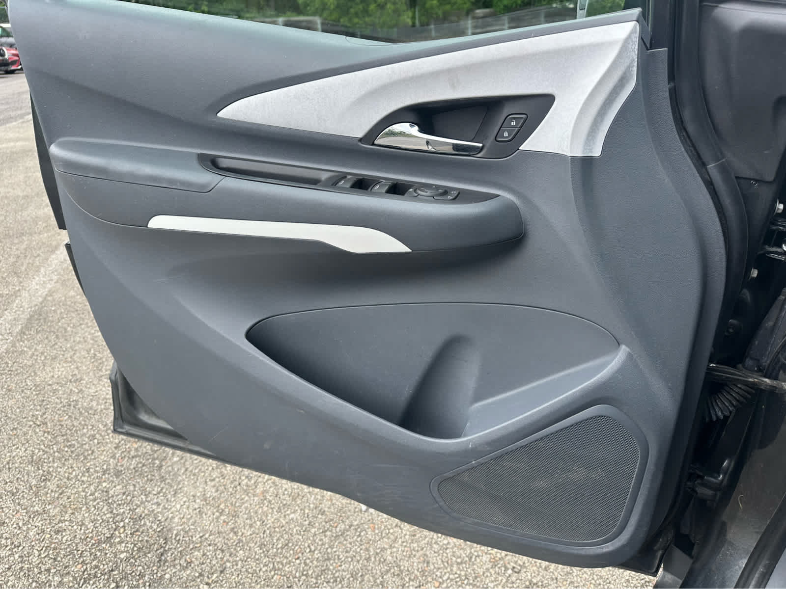 Used 2017 Chevrolet Bolt LT FWD image 19