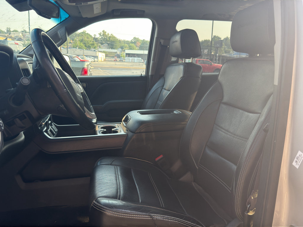 Used 2017 GMC Sierra 1500 Denali w/ Denali Ultimate Package AWD/4WD image 9
