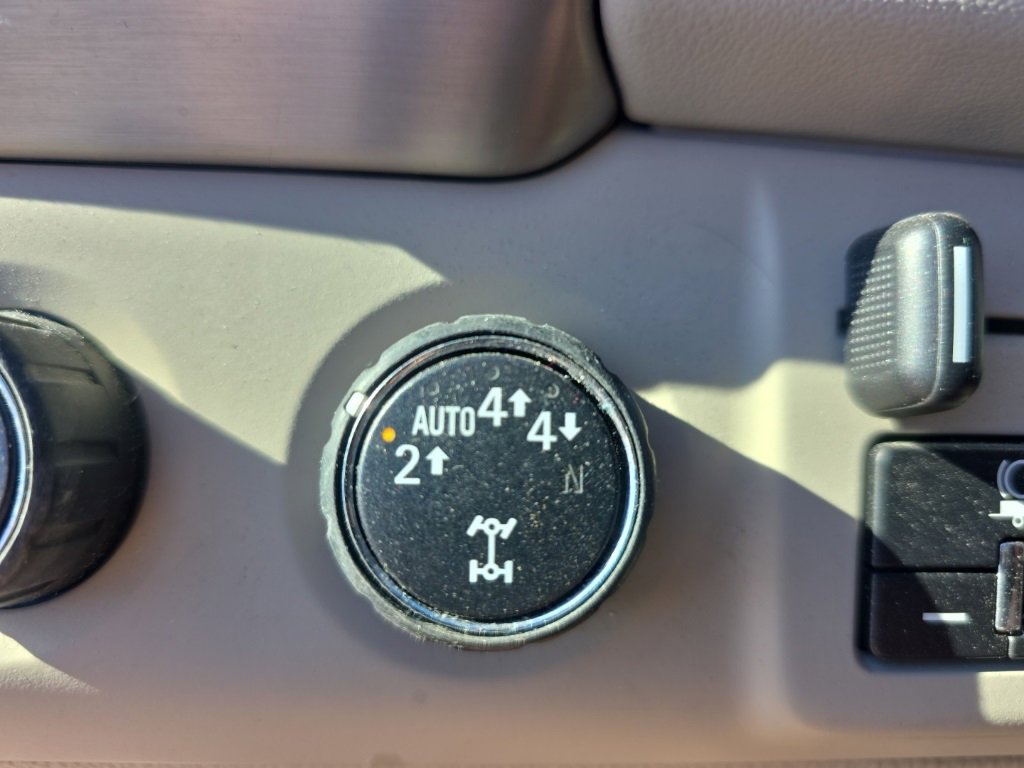 Used 2019 GMC Yukon Denali w/ Denali Ultimate Package image 14