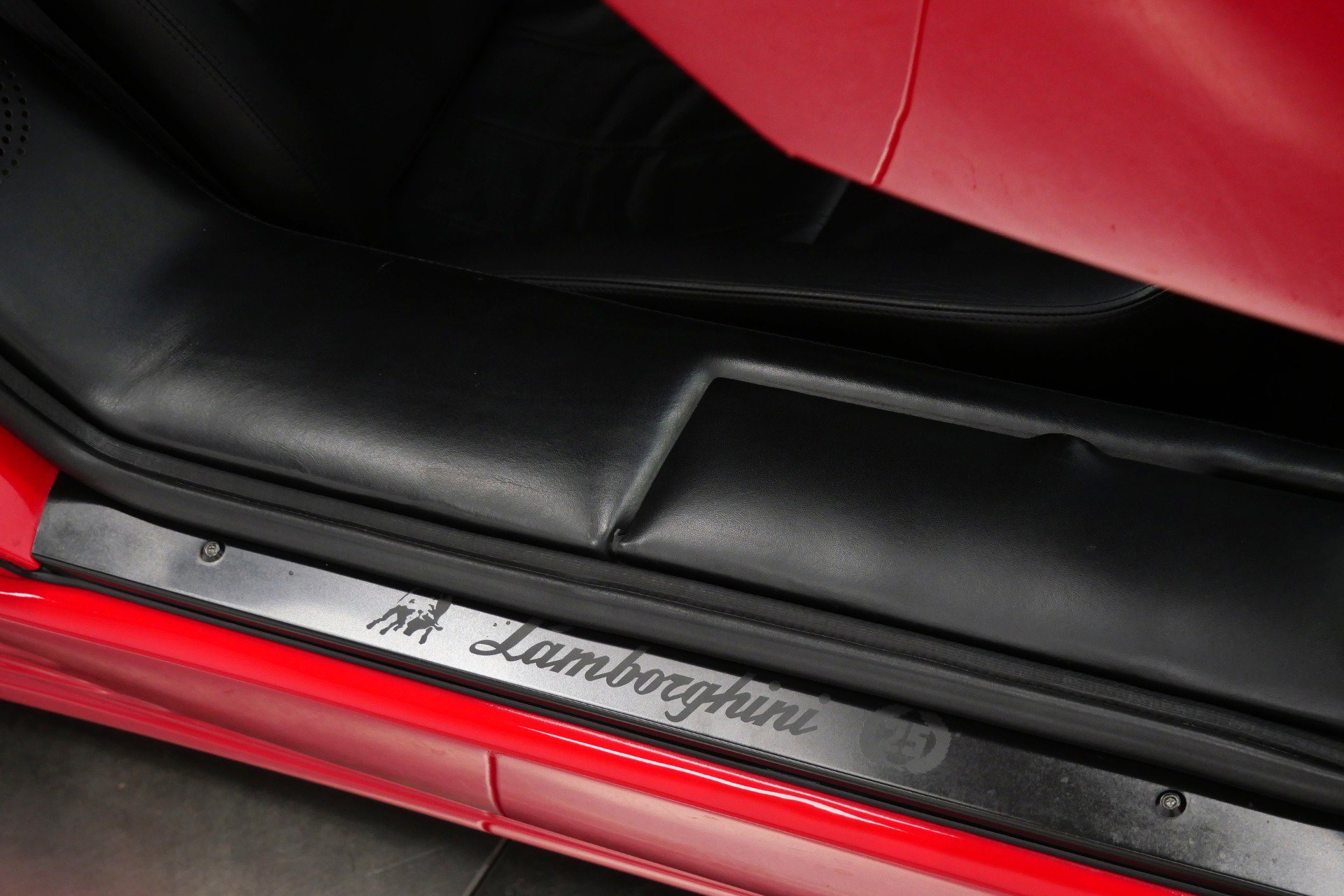 Used 1989 Lamborghini Countach Coupe RWD image 32