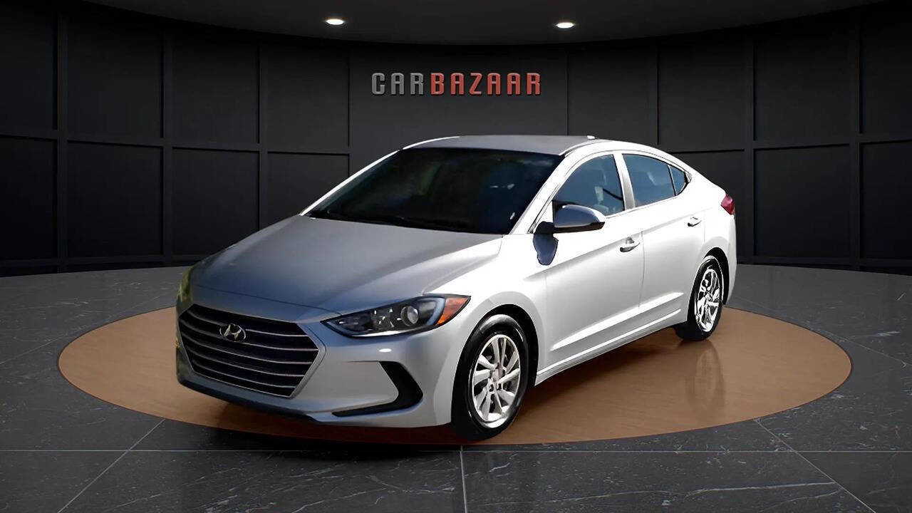 Used 2017 Hyundai Elantra SE