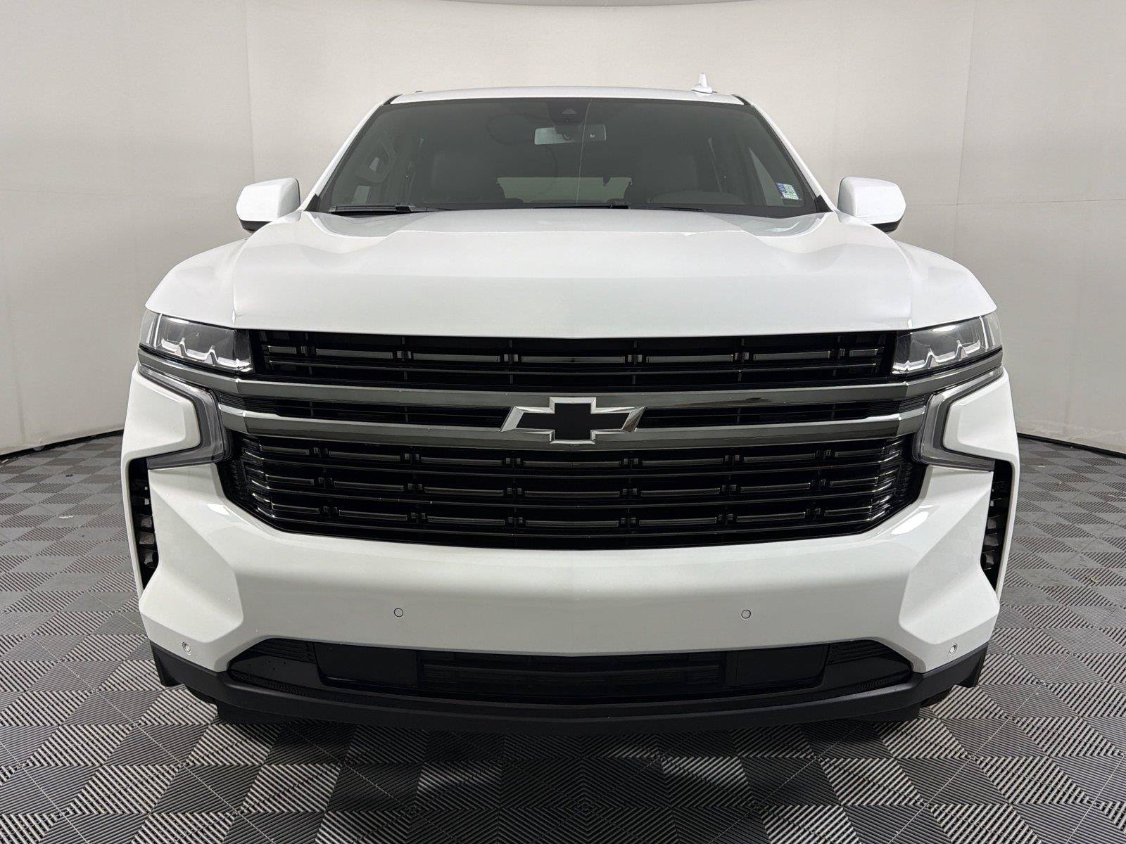 Used 2022 Chevrolet Tahoe RST RWD image 2