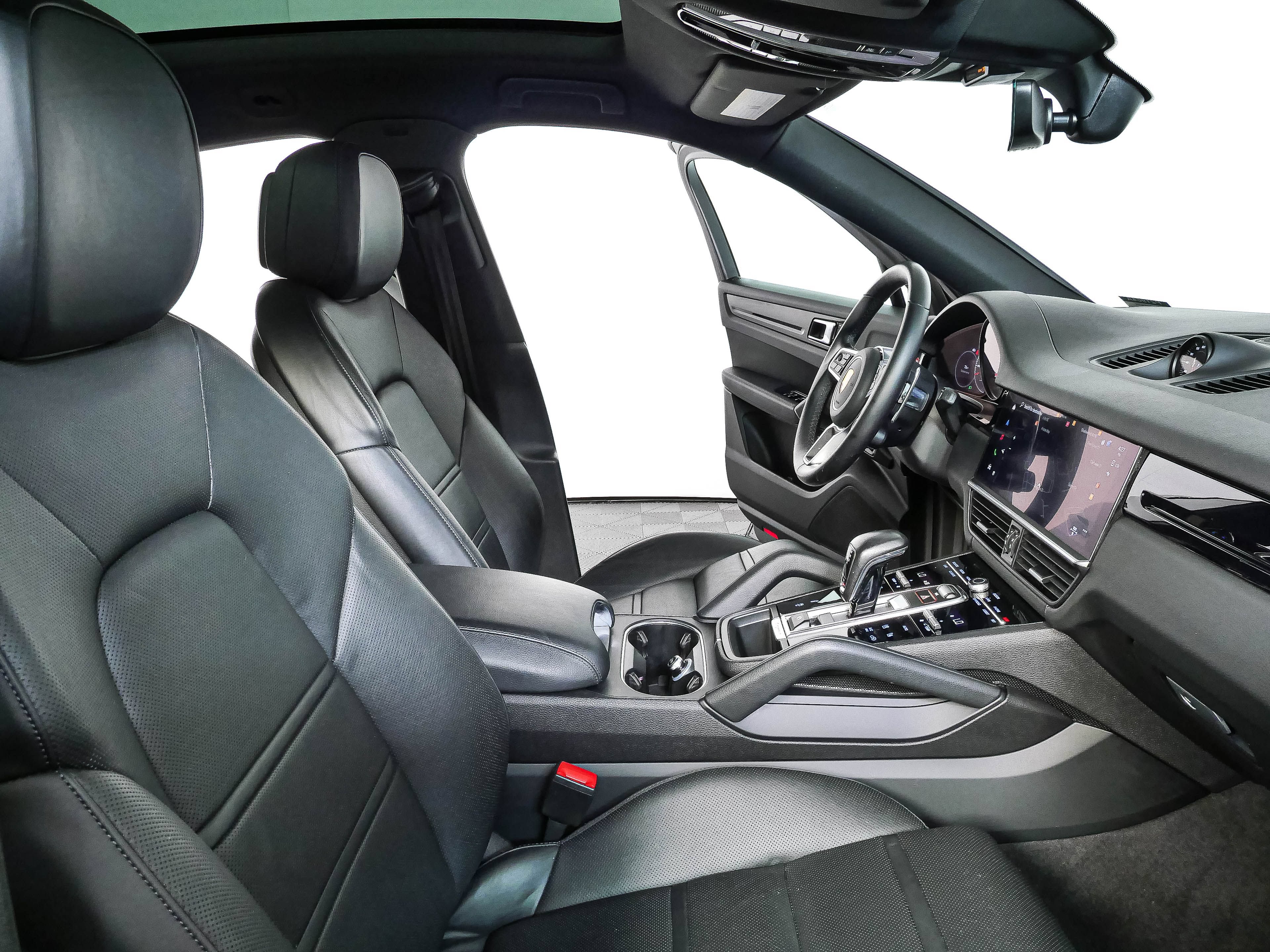 Certified 2022 Porsche Cayenne Coupe AWD/4WD image 25