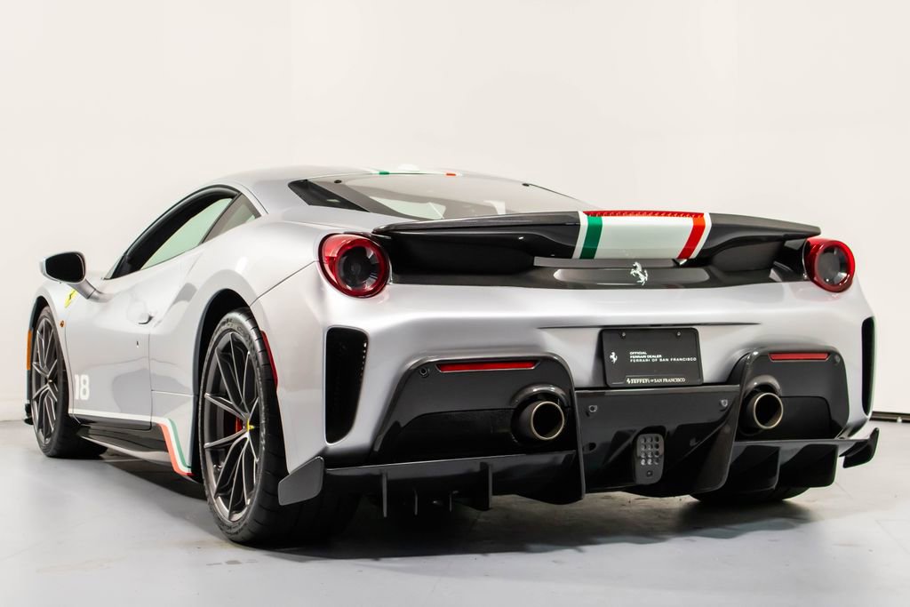 Used 2020 Ferrari 488 Pista Base image 8