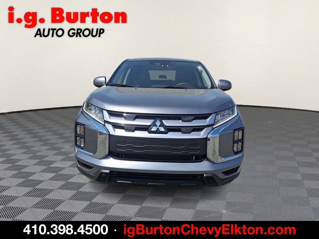 Used 2023 Mitsubishi Outlander Sport ES AWD/4WD image 2
