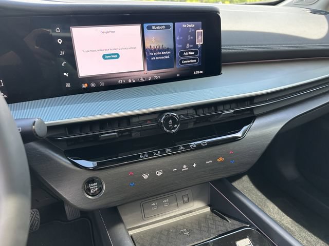Certified 2025 Nissan Murano SL AWD/4WD image 31