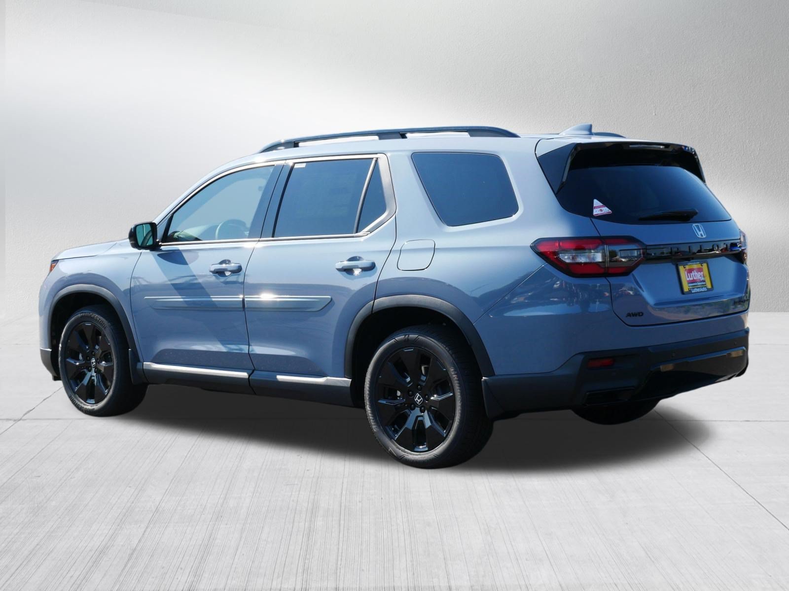 New 2026 Honda Pilot Black Edition image 5