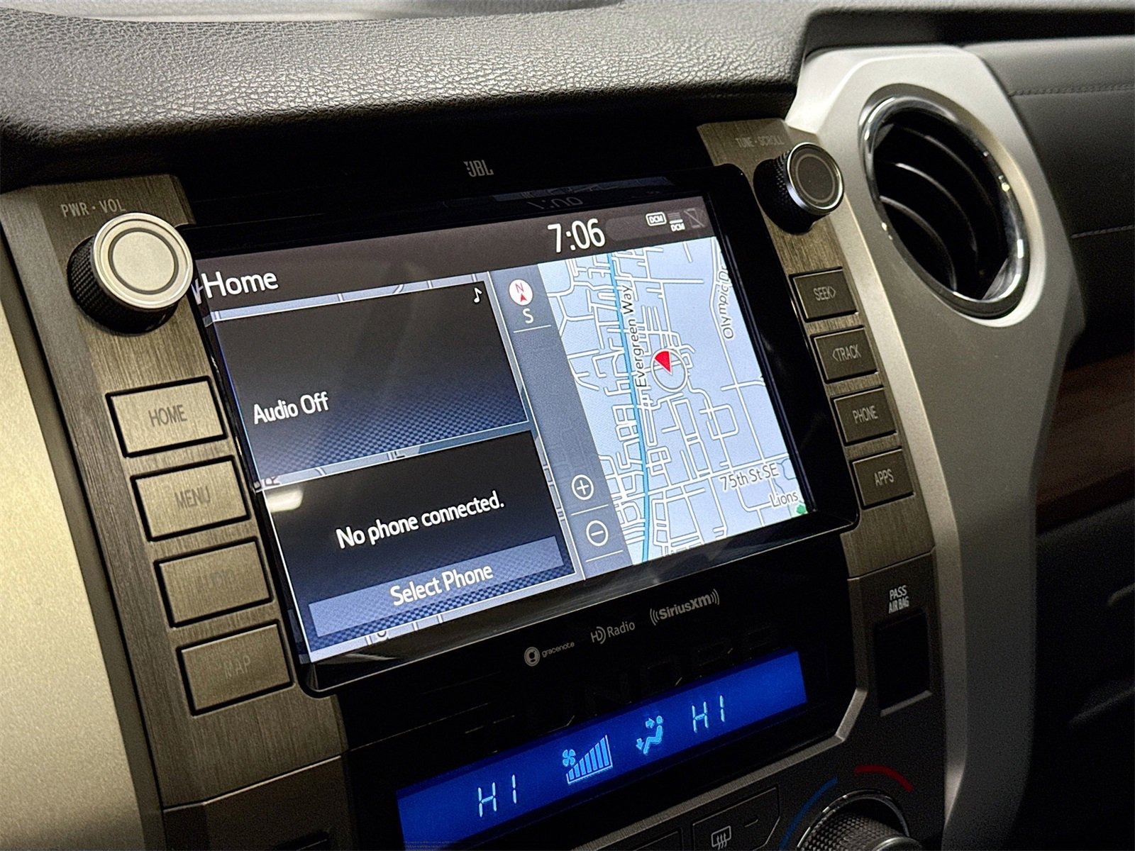 Used 2020 Toyota Tundra Limited image 15