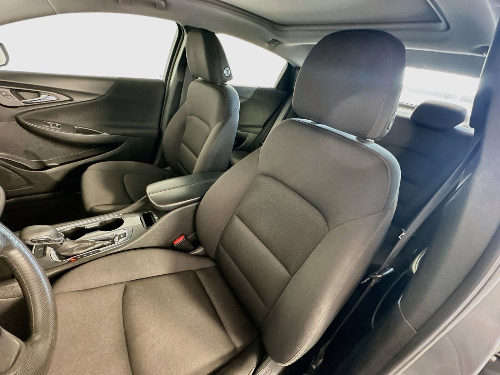Used 2023 Chevrolet Malibu LT FWD image 20