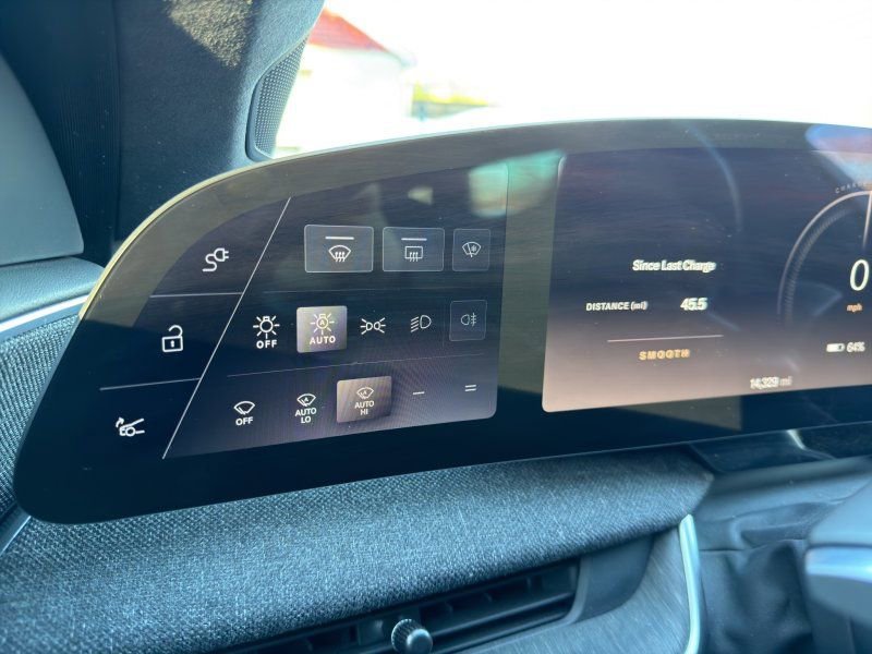 Used 2023 Lucid Air Pure AWD/4WD image 27