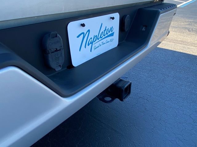 Used 2022 Chevrolet Silverado 1500 Custom image 24