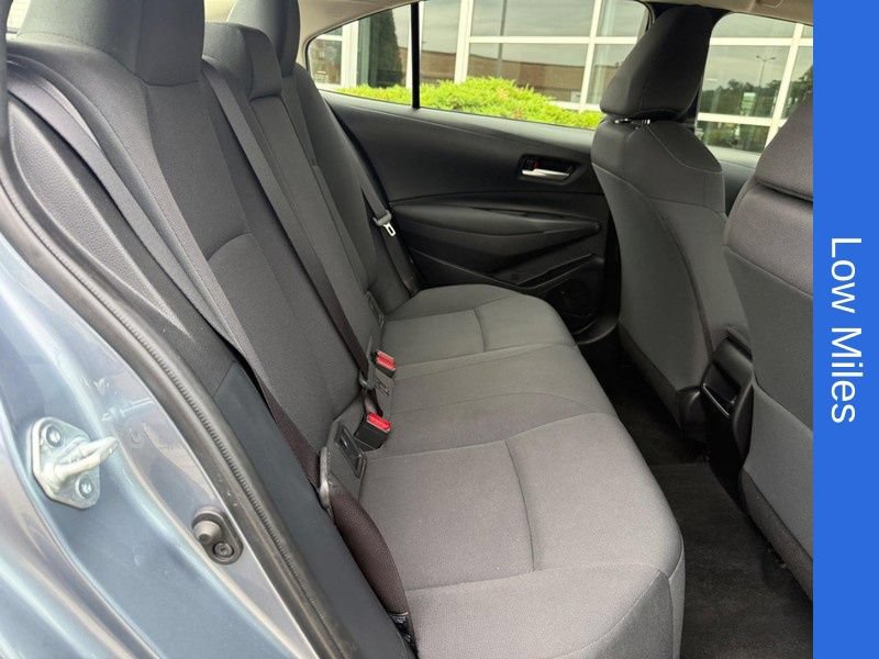 Used 2021 Toyota Corolla LE FWD image 12