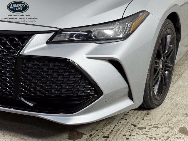 Used 2021 Toyota Avalon XSE FWD image 10