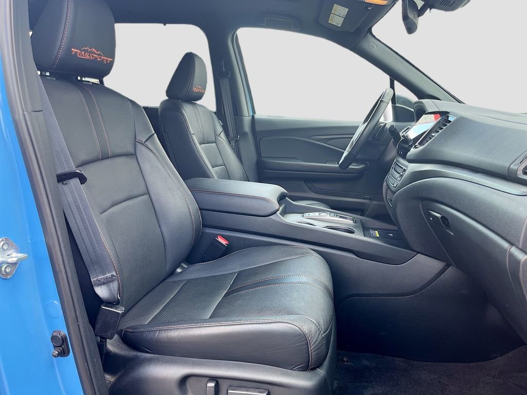 Used 2024 Honda Passport TrailSport image 29