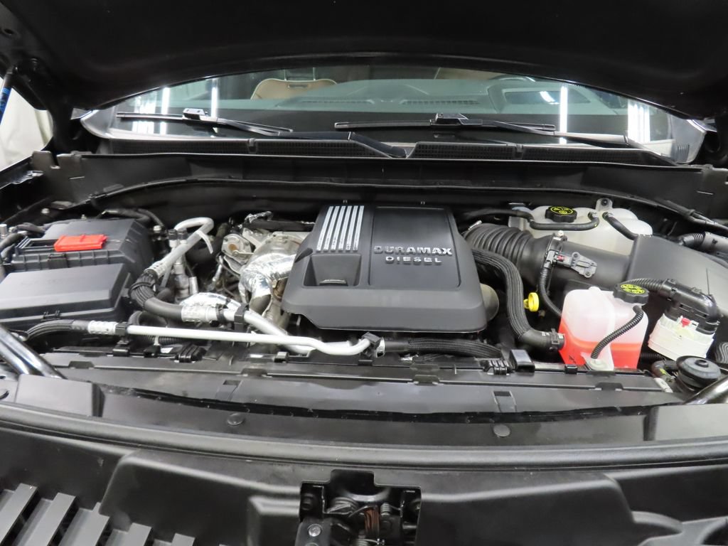 Used 2024 GMC Yukon XL Denali Ultimate AWD/4WD image 28