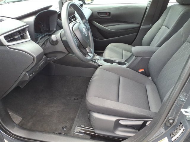 Used 2026 Toyota Corolla LE FWD image 13