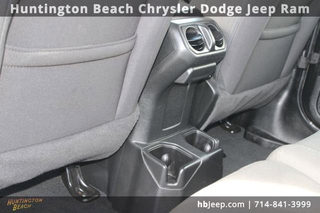 Used 2023 Jeep Wrangler Sport image 31