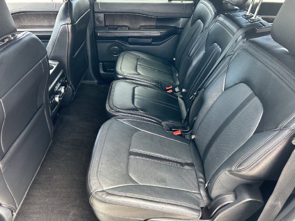 Used 2020 Ford Expedition Max Limited RWD image 18