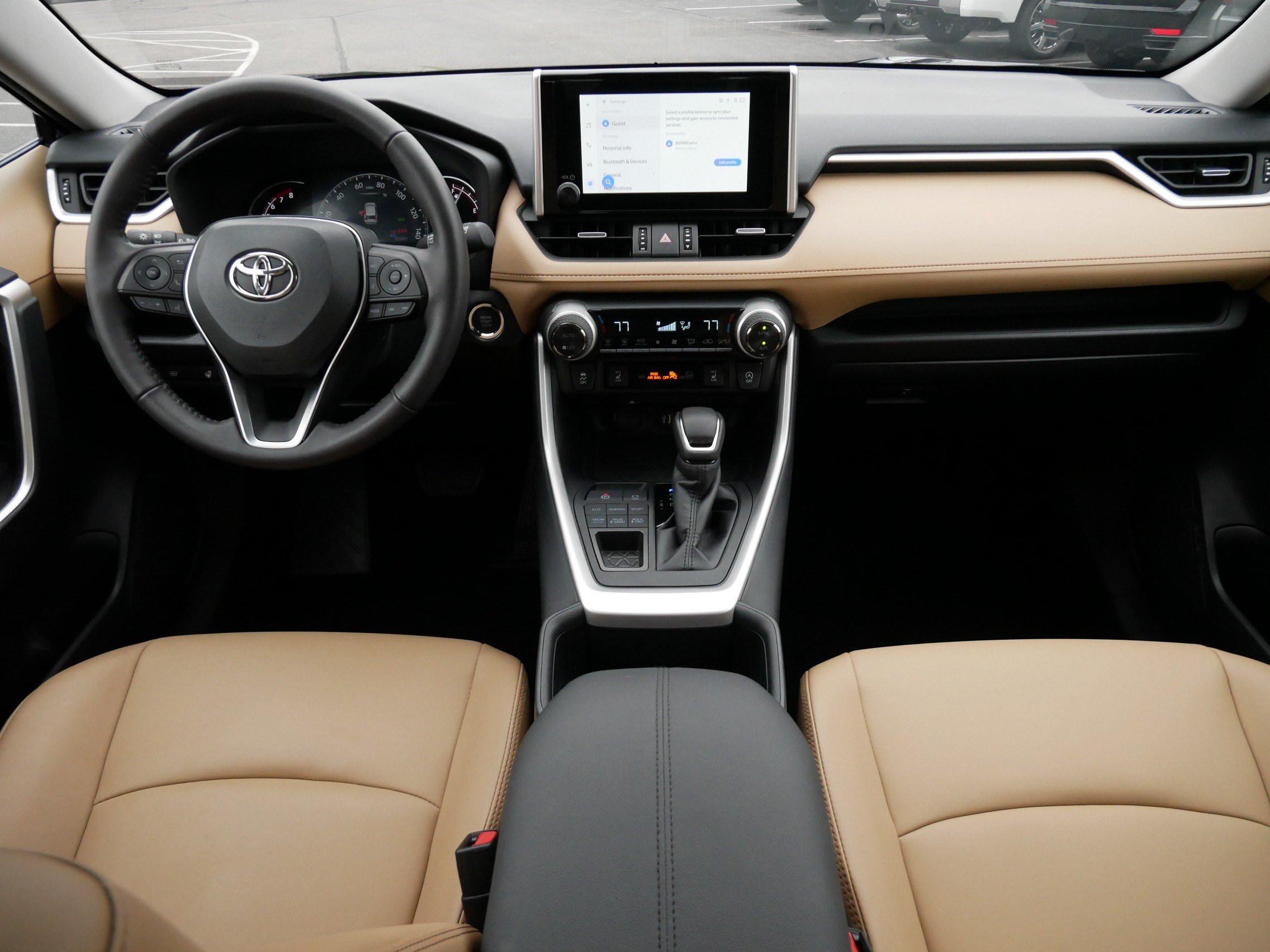 Used 2025 Toyota RAV4 XLE Premium AWD/4WD image 10