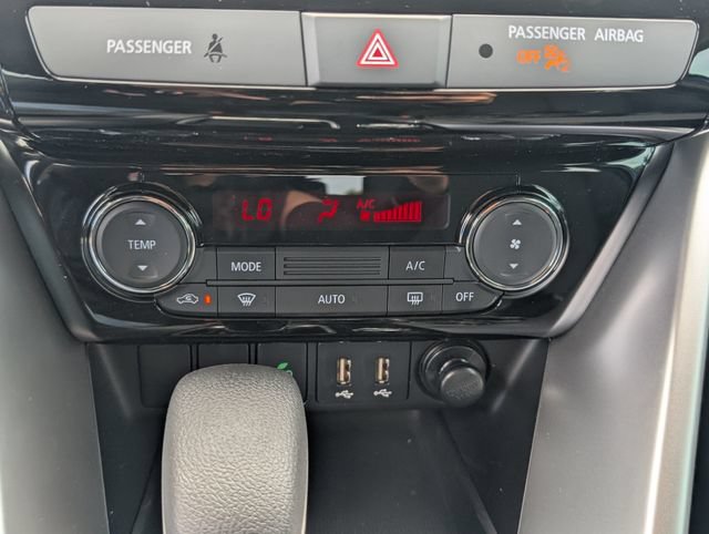 New 2026 Mitsubishi Eclipse Cross LE AWD/4WD image 21