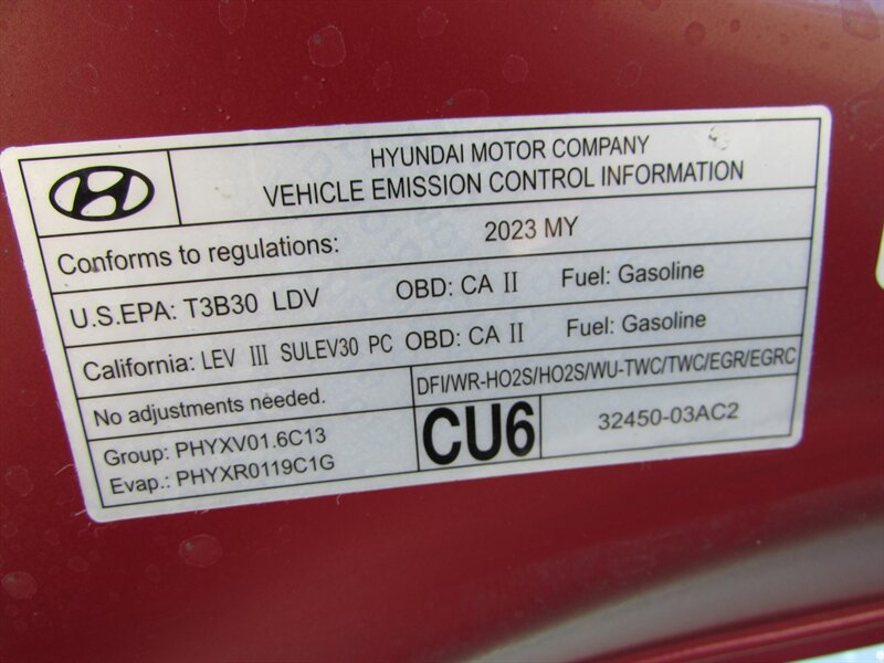 Used 2023 Hyundai Elantra Limited FWD image 27