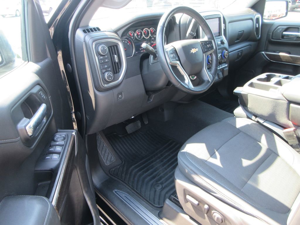 Used 2019 Chevrolet Silverado 1500 LT w/ All-Star Edition image 22