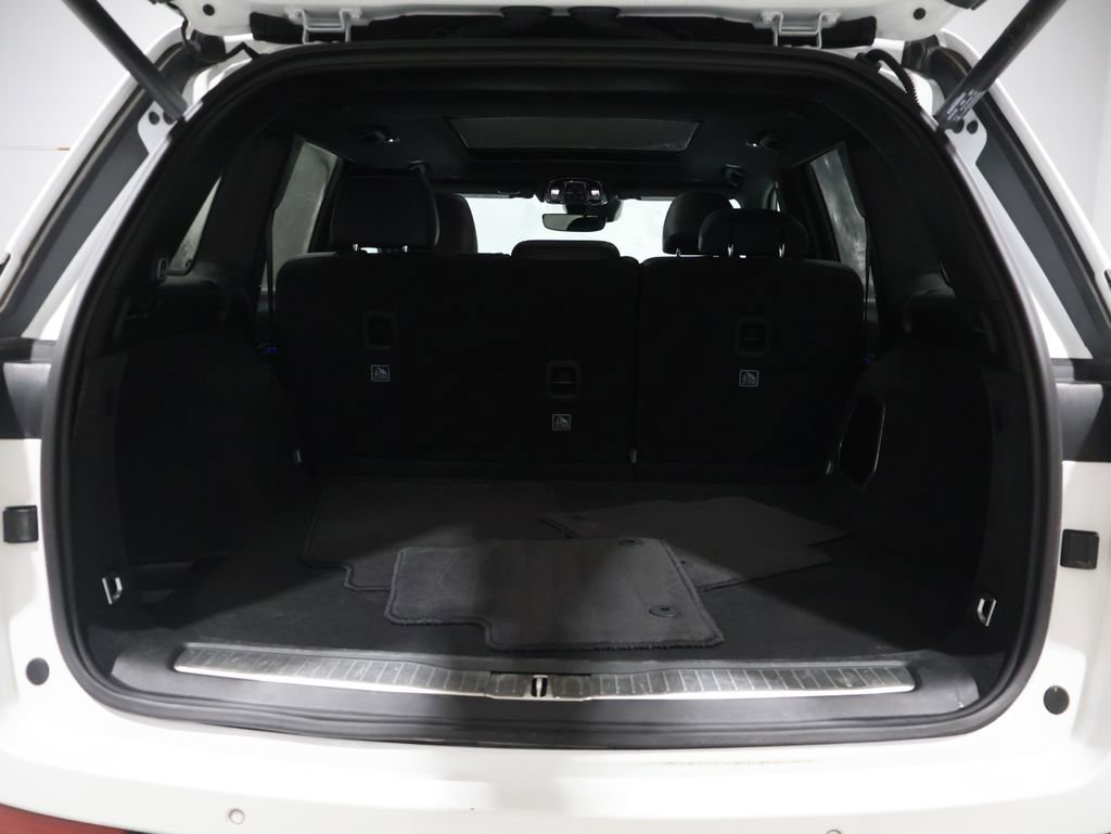 Certified 2024 Jeep Grand Cherokee Overland image 22