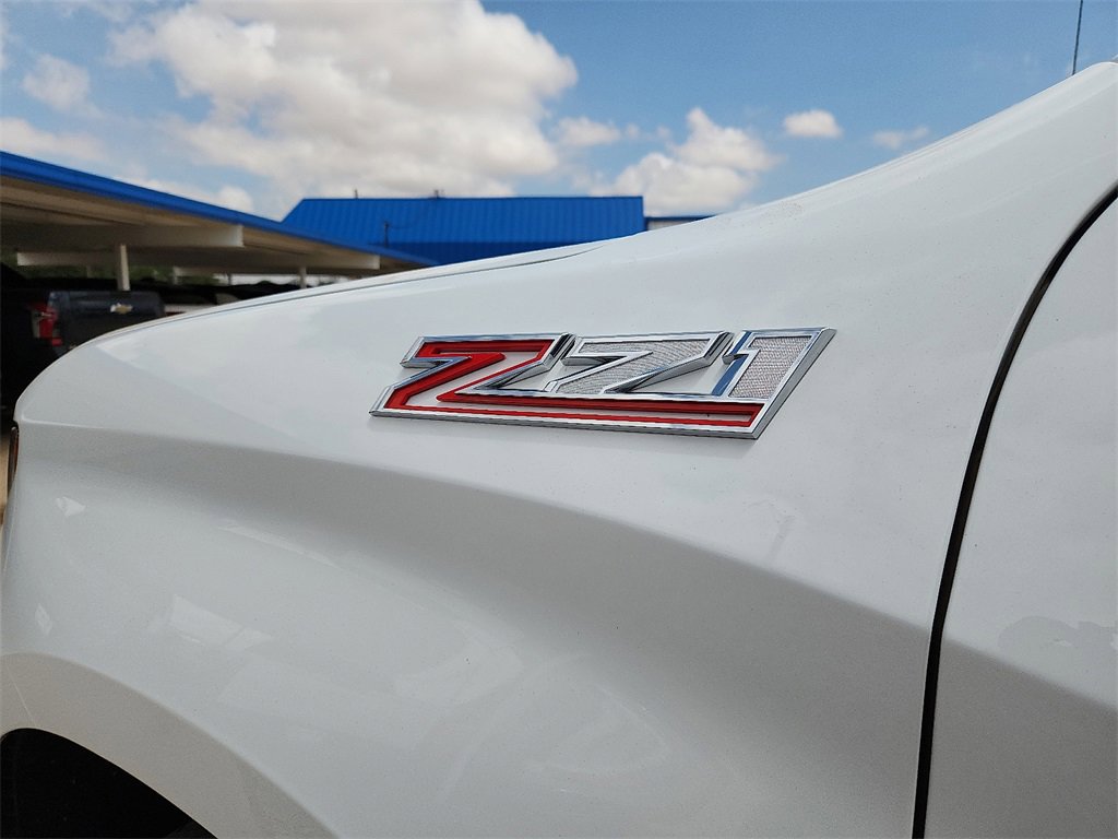 New 2025 Chevrolet Silverado 1500 LT image 24