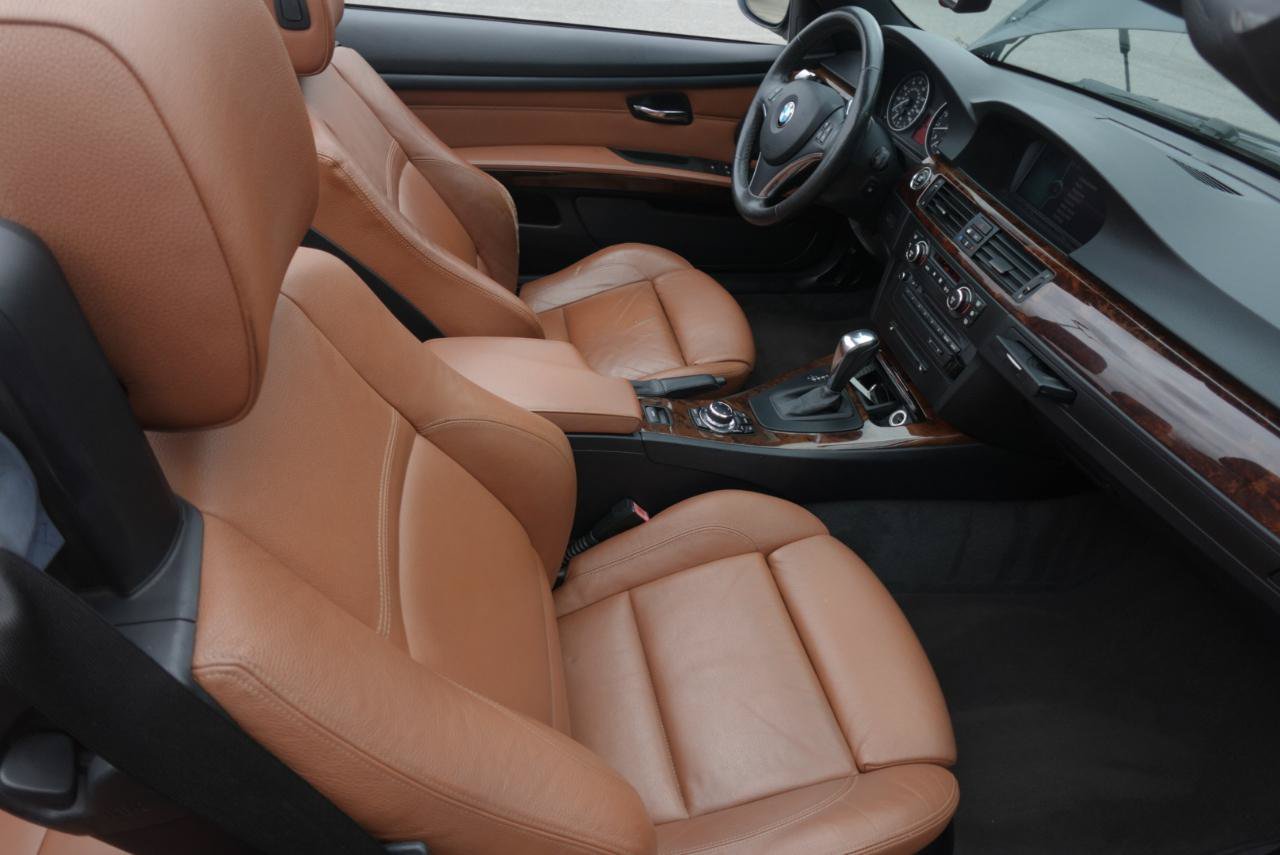 Used 2009 BMW 335i Convertible RWD image 14