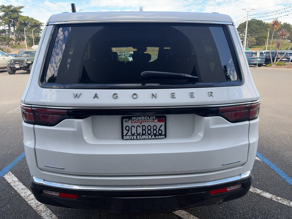 Used 2022 Jeep Wagoneer Series II AWD/4WD image 22