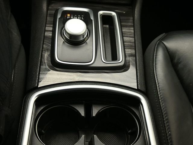 Used 2022 Chrysler 300 Touring L image 40