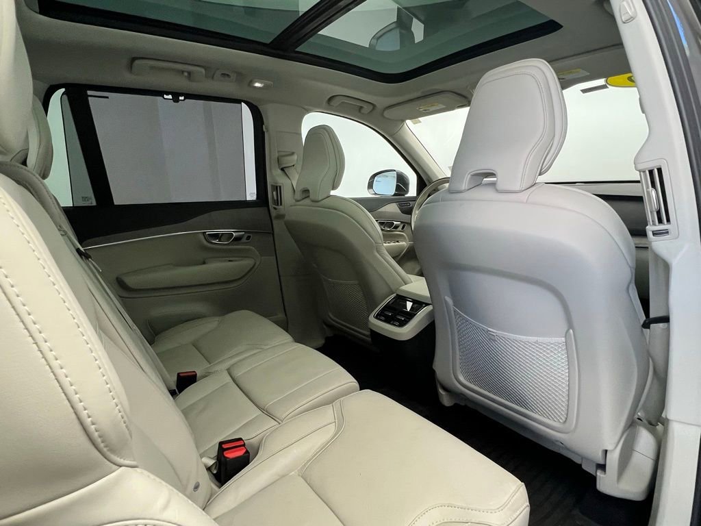 Used 2025 Volvo XC90 B6 Ultra w/ Protection Package Premier image 23
