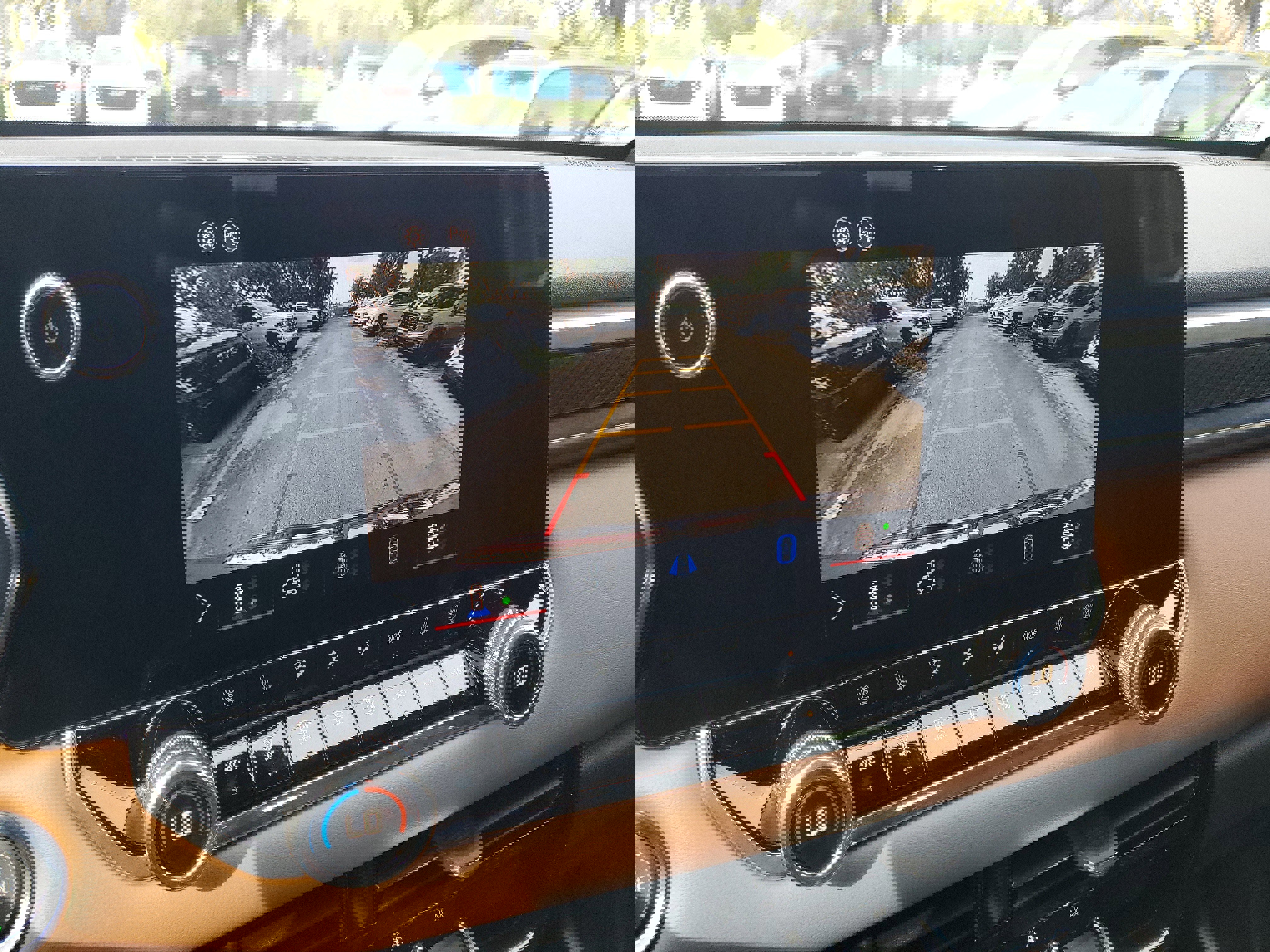 New 2026 GMC Canyon AT4 w/ Technology Plus Package image 16