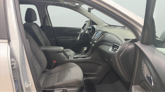 Used 2022 Chevrolet Equinox LT AWD/4WD image 13