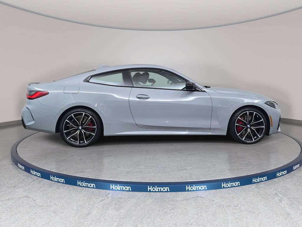 Used 2023 BMW 430i xDrive Coupe w/ M Sport Package AWD/4WD image 5