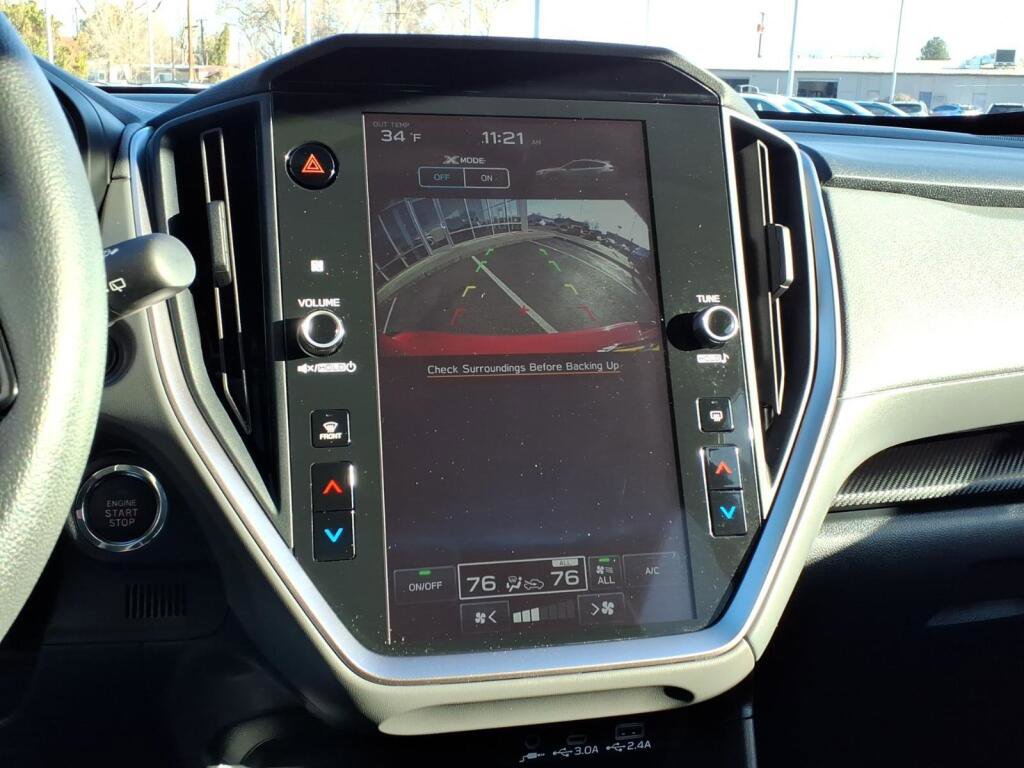 Used 2024 Subaru Crosstrek 2.0i Premium w/ Crosstrek Mirror Package AWD/4WD image 17