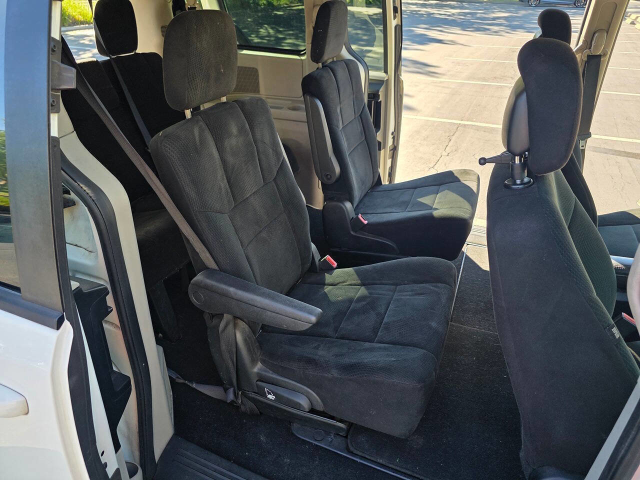 Used 2011 Dodge Grand Caravan Express w/ PWR Window Group image 12