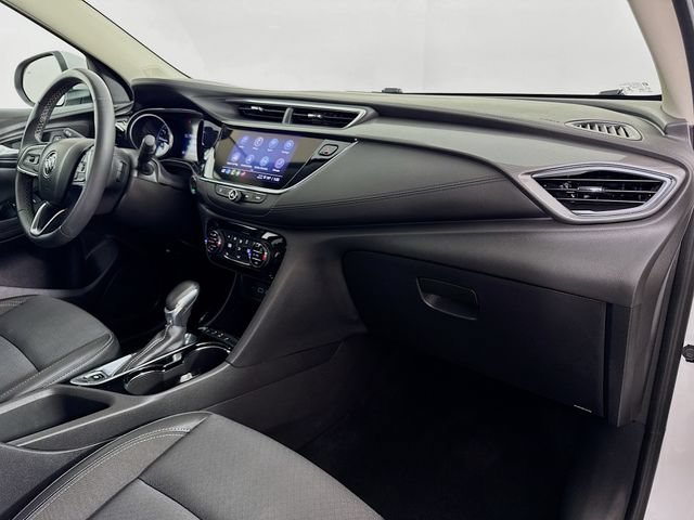 Used 2022 Buick Encore GX Select AWD/4WD image 42