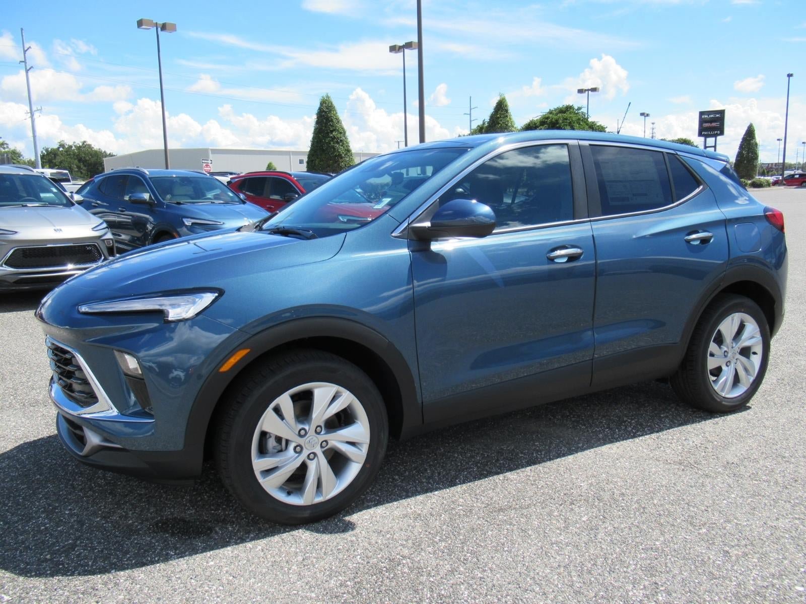 New 2026 Buick Encore GX Preferred w/ Comfort Package FWD image 4