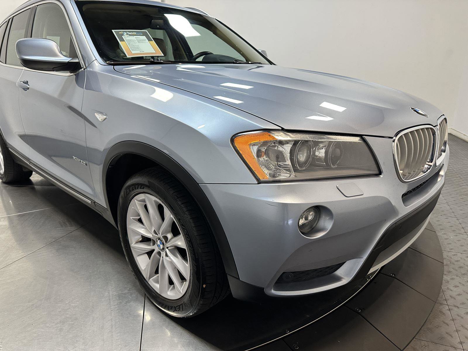 Used 2011 BMW X3 xDrive28i AWD/4WD image 3