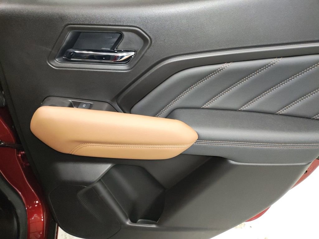 New 2026 GMC Canyon AT4 w/ AT4 Premium Package image 14