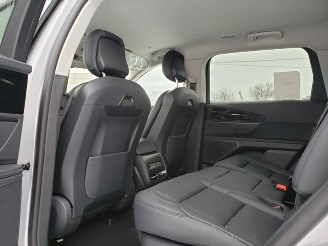 New 2026 Lincoln Nautilus Premier w/ Jet Appearance Package image 15