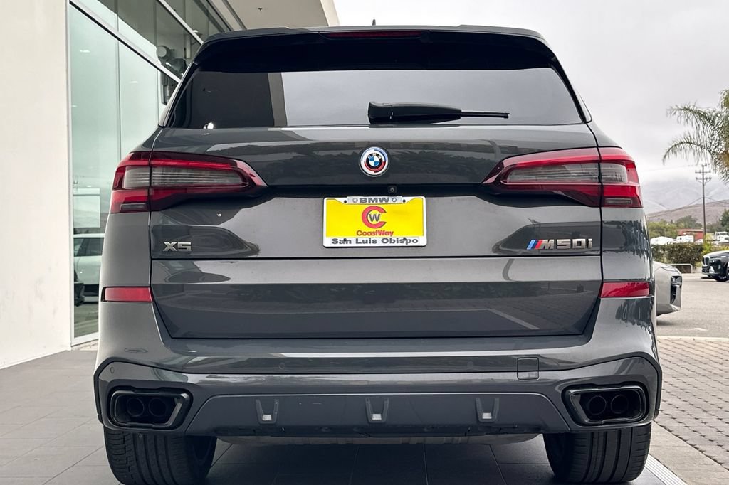 Used 2023 BMW X5 M50i w/ Executive Package AWD/4WD image 4