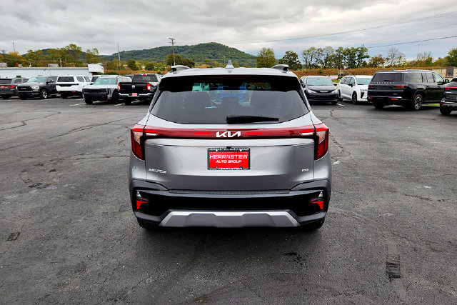 Used 2024 Kia Seltos S AWD/4WD image 32