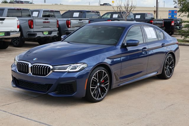 Used 2022 BMW 540i w/ Executive Package RWD image 3