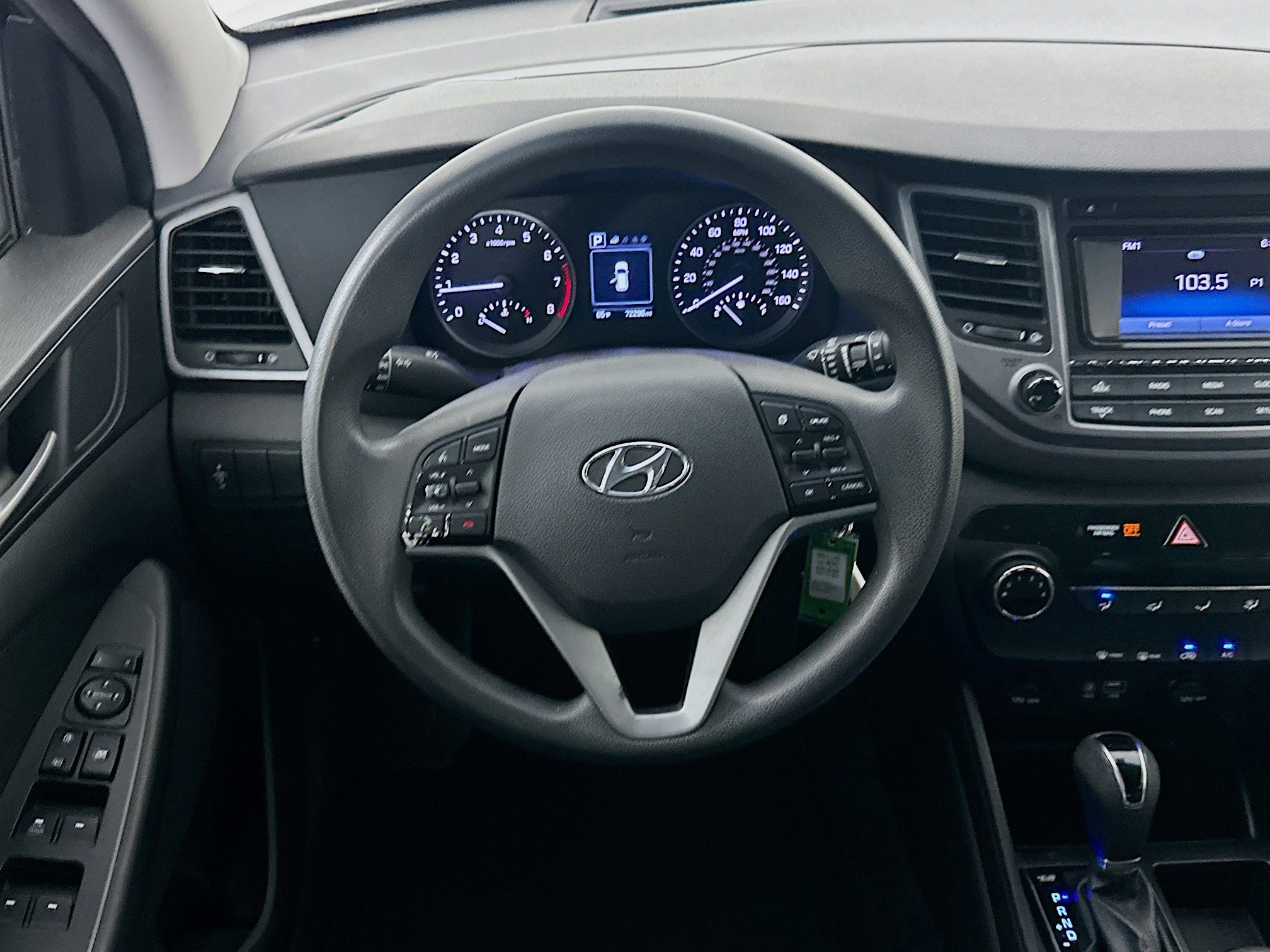 Used 2018 Hyundai Tucson SE image 17