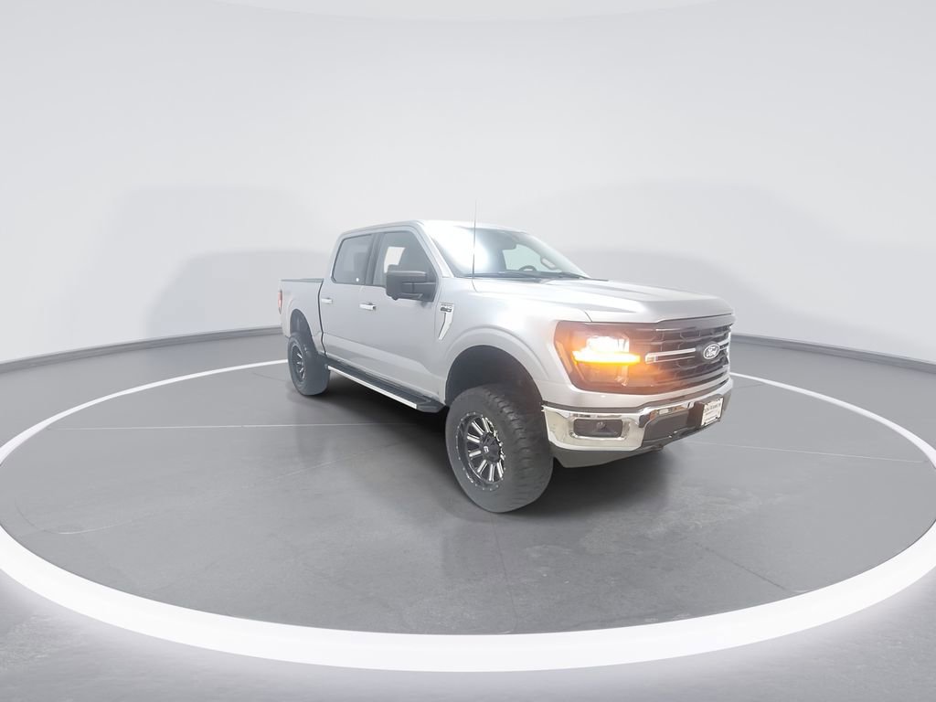 Used 2024 Ford F150 XLT AWD/4WD image 2