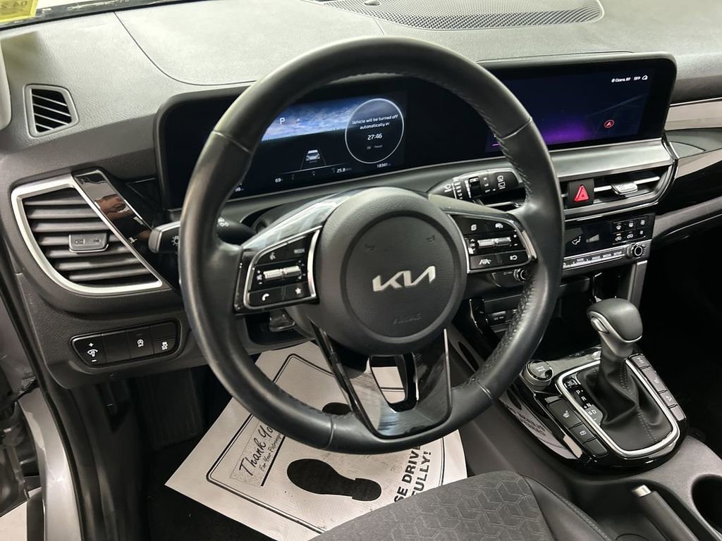 Certified 2024 Kia Seltos S AWD/4WD image 4