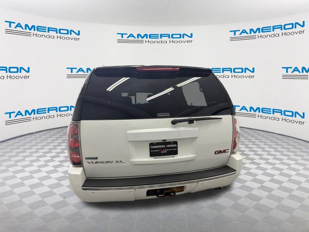 Used 2012 GMC Yukon XL Denali AWD/4WD image 4